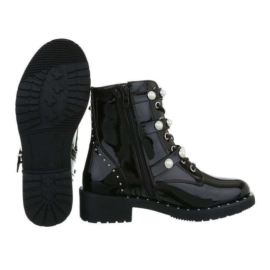 Trendy metalic zwarte boot Britt 3