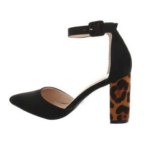 Classy zwarte pump Isabelle met leopard print.