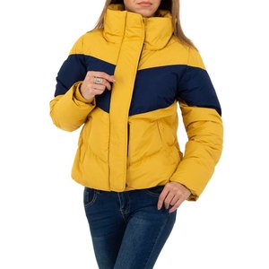 Trendy two-tone gele gewatteerde jacket.