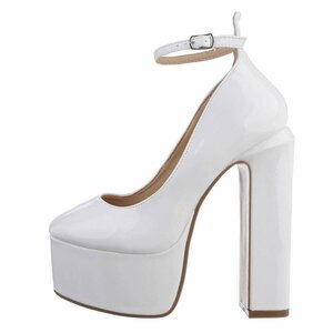 Witte high heel lak plateau pump Armine.SOLD OUT