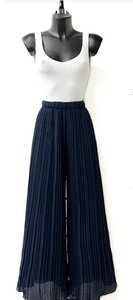 Trendy donker blauwe plisse broek