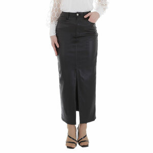 Trendy zwarte maxi leatherlook rok