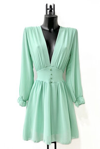 Elegante wasbi groene jurk met doublure