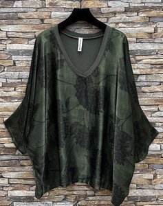 Chique donker groene blouse in satijn