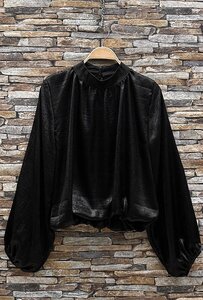 Chique zwarte korte blouse 