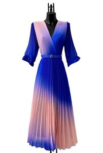 Elegante blauw-rose maxi plisse jurk 