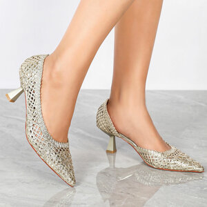 Gouden pump Ariam