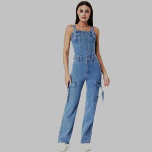 Modieuze blauwe jeans jumpsuit met bretellen