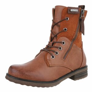 Camel boot Christien