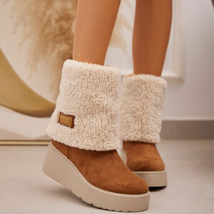 Camel suede enkellaarsje Callas