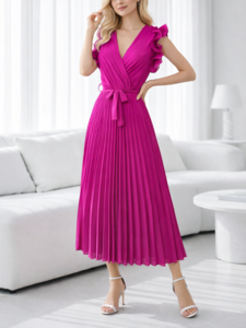 Elegante fuchsia plisse maxi jurk.