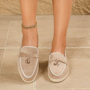 Chaussures basses en daim brun kaki Dulcia