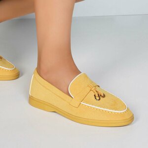 Chaussures basses en daim jaune Dulcia
