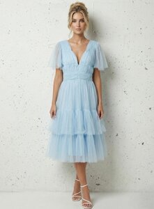 Magnifique robe longue en chiffon superposée, couleur bleu clair