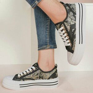 Zwarte lage sneaker Dorita