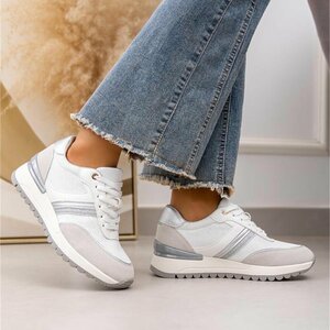 Witte lage sneaker Pera