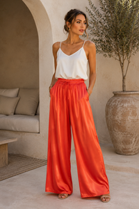 Koraal rode broek in satin
