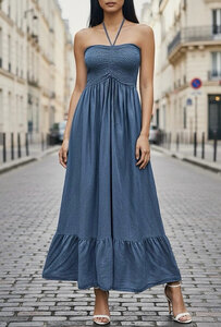Blauwe strapless maxi jurk in lyocell met gesmokte top
