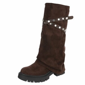 Bruine dameslaarzen met studs en stoere zool-Colla