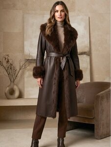 Mantel leatherlook met bruine bont