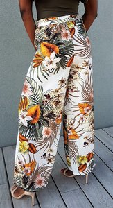 Floral broek met wijde pijpen,casual style.